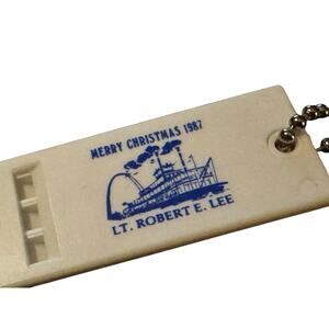 1987 LT. Robert E. Lee Riverboat Merry Christmas Whistle Keychain St. Louis MO